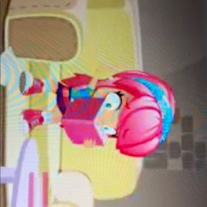 Meet your Posher, Rita